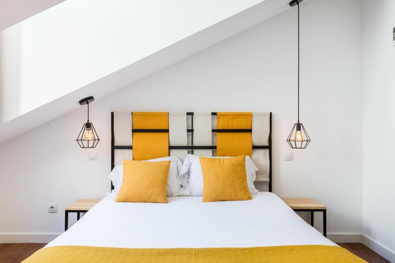 Stunning And Spacious Lofts Just By Graca And Alfama リスボン エクステリア 写真